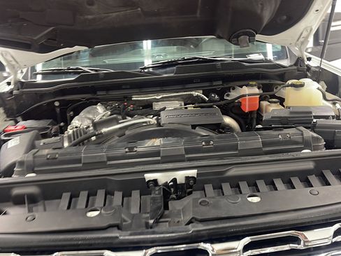 Used 2021 Chevrolet Silverado 2500 LT w/ Z71 Off-Road Package AWD/4WD image 24