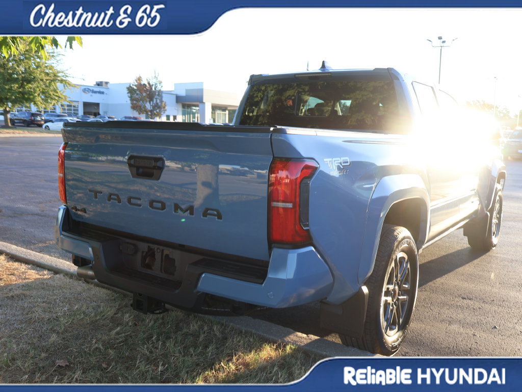 Used 2026 Toyota Tacoma TRD Sport w/ TRD Sport Upgrade Package AWD/4WD image 21