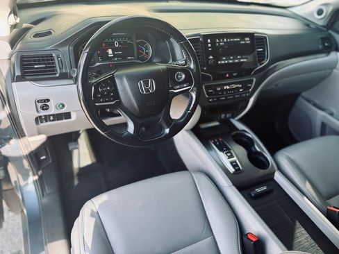 Used 2022 Honda Pilot Special Edition image 3