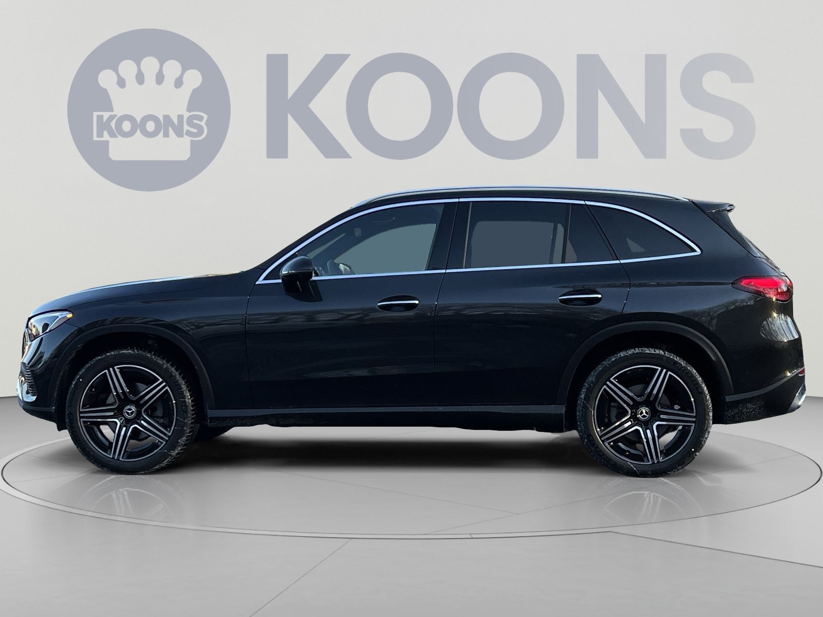 Certified 2026 Mercedes-Benz GLC 300 4MATIC image 2