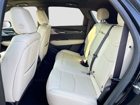 Used 2020 Cadillac XT5 Sportv image 26