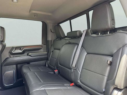 Used 2024 GMC Sierra 2500 Denali w/ Denali Reserve Package AWD/4WD image 40
