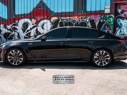 Used 2023 Cadillac CT5 V Blackwing RWD image 7