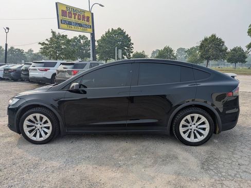 Used 2020 Tesla Model X Long Range AWD/4WD image 4