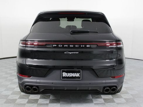 New 2026 Porsche Cayenne AWD/4WD image 6