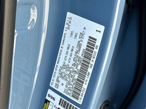 New 2026 Toyota Tacoma TRD Off-Road AWD/4WD image 33