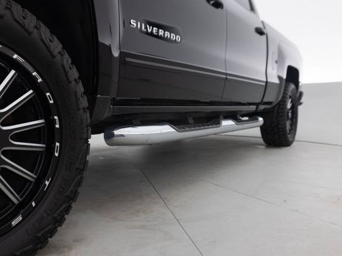Used 2017 Chevrolet Silverado 1500 LT w/ All Star Edition AWD/4WD image 27