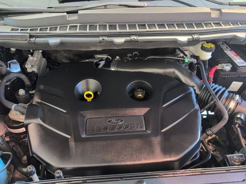 Used 2018 Ford Edge SEL w/ Equipment Group 201A AWD/4WD image 57