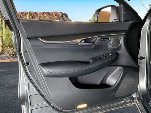 Used 2025 INFINITI QX55 Luxe w/ Cargo Package AWD/4WD image 23