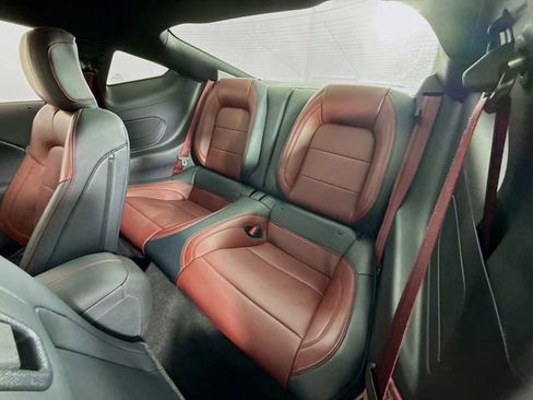 Used 2024 Ford Mustang GT Premium image 25