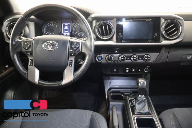 Certified 2018 Toyota Tacoma TRD Sport AWD/4WD image 14
