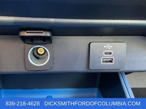 New 2025 Ford Maverick XLT w/ XLT Luxury Package image 27