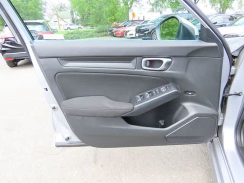 Used 2023 Honda Civic LX image 13