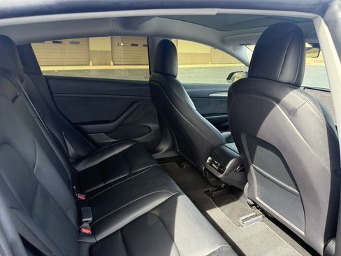 Used 2021 Tesla Model 3 Long Range AWD/4WD image 22