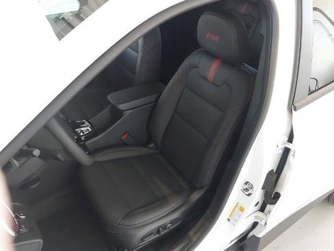 New 2026 Chevrolet Trax RS w/ Driver Confidence Package FWD image 23