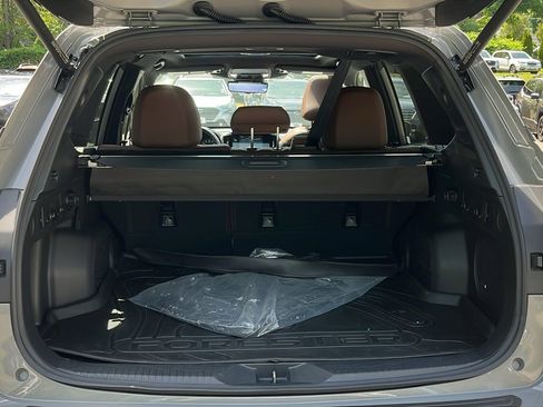 Certified 2025 Subaru Forester Touring AWD/4WD image 27