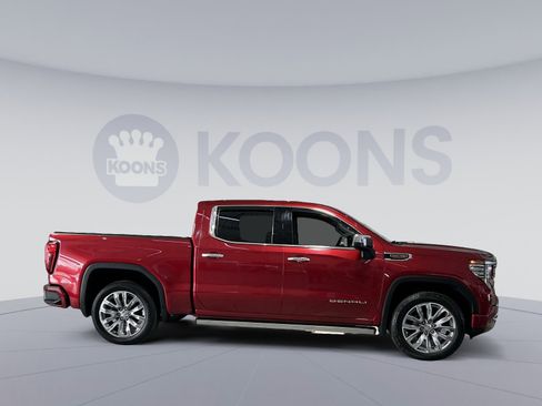 Used 2022 GMC Sierra 1500 Denali w/ Denali Reserve Package image 17