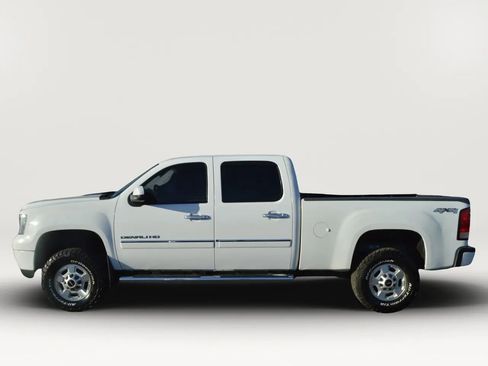 Used 2013 GMC Sierra 2500 Denali AWD/4WD image 5