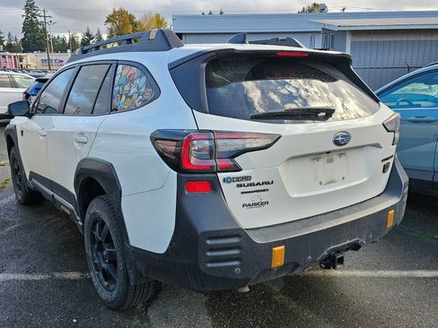 Used 2022 Subaru Outback Wilderness w/ Wilderness Package image 6