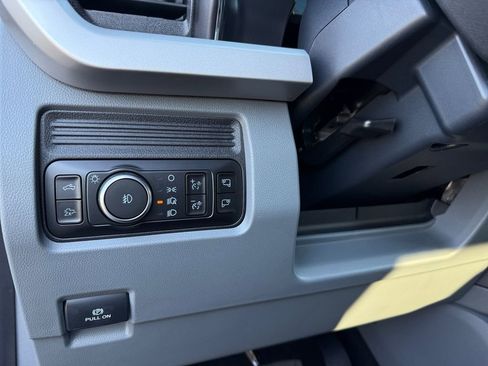 New 2026 Ford F250 XLT w/ XLT Premium Package AWD/4WD image 20