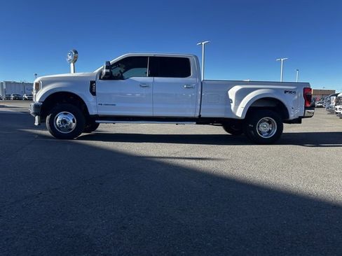 Used 2020 Ford F350 XLT w/ XLT Premium Package image 2