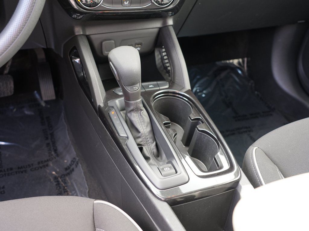 Certified 2024 Chevrolet TrailBlazer LT w/ Driver Confidence Package FWD image 25