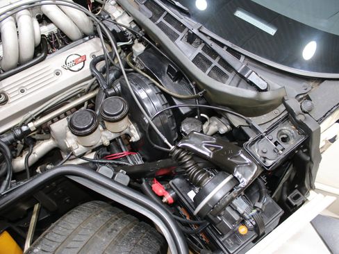 Used 1988 Chevrolet Corvette Coupe image 62