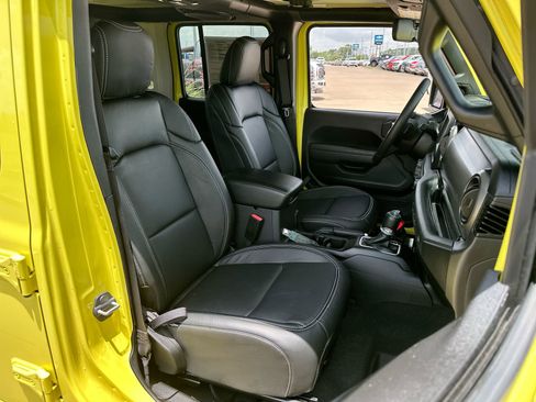 Certified 2022 Jeep Wrangler Unlimited Sport image 23