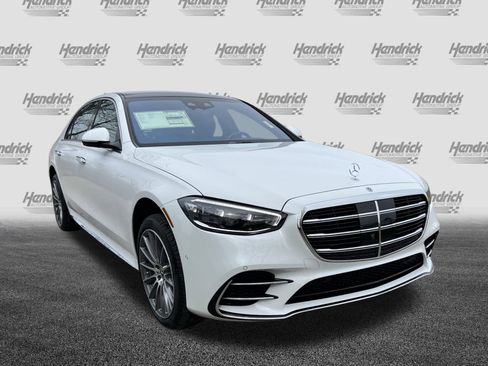 New 2026 Mercedes-Benz S 580 4MATIC Sedan image 2