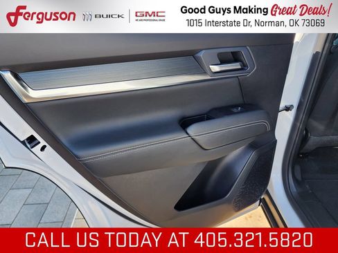 New 2027 GMC Terrain Elevation w/ Black Edition FWD image 39