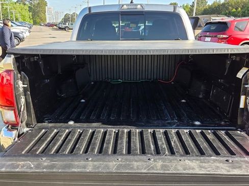 Used 2023 Toyota Tacoma 2WD Double Cab image 12