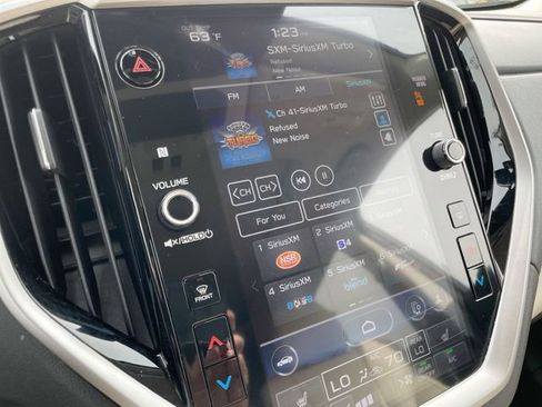 Used 2023 Subaru Ascent Limited w/ Technology Package image 19