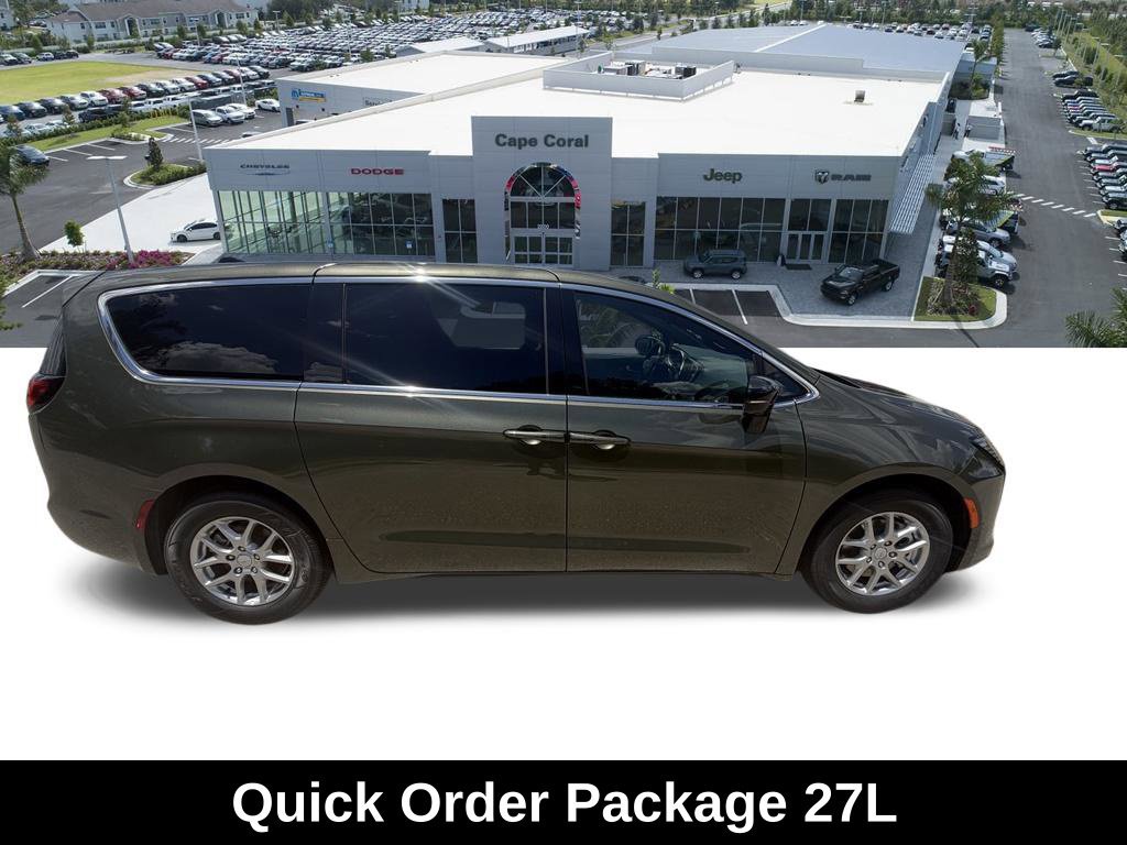 New 2027 Chrysler Pacifica Select w/ Family Tech Group FWD image 3