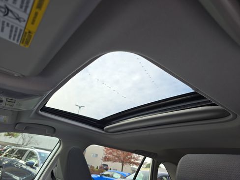 Used 2019 Toyota RAV4 XLE image 29