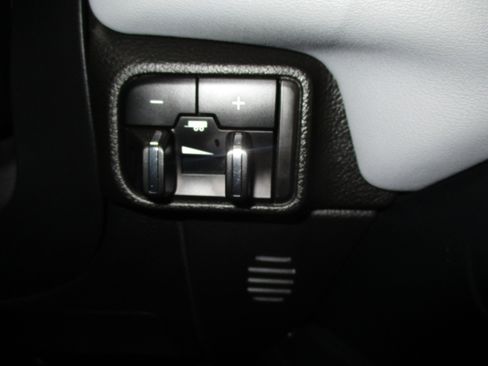 Used 2024 Dodge Durango GT image 21