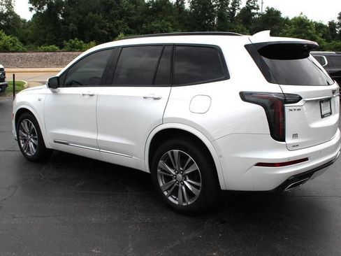 Used 2021 Cadillac XT6 Sport AWD/4WD image 4