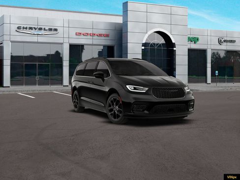 New 2026 Chrysler Pacifica Select w/ S Appearance Package image 16