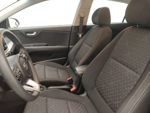 Used 2020 Kia Rio S FWD image 17