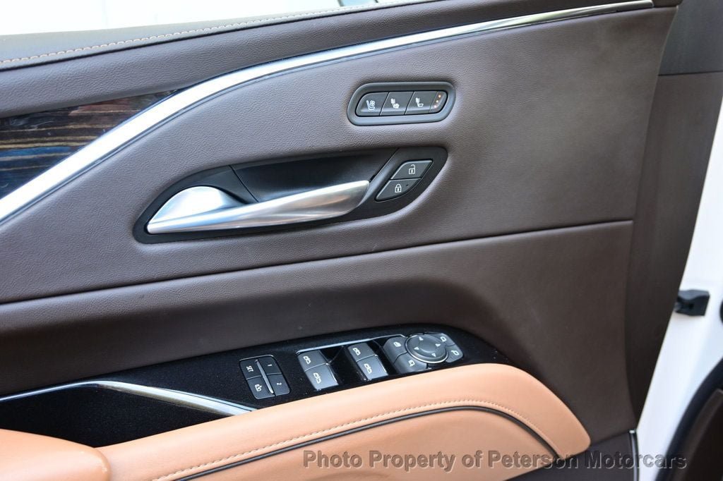 Used 2021 Cadillac Escalade Premium Luxury RWD image 24