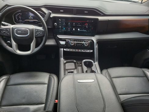 Certified 2024 GMC Sierra 2500 Denali w/ Denali Reserve Package AWD/4WD image 21