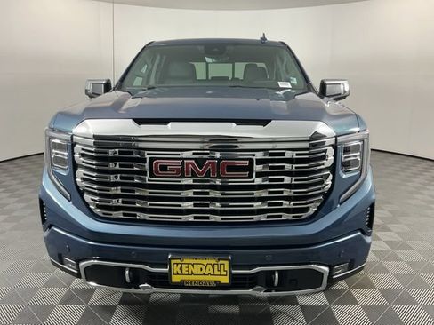 Used 2024 GMC Sierra 1500 Denali w/ Denali Reserve Package AWD/4WD image 2