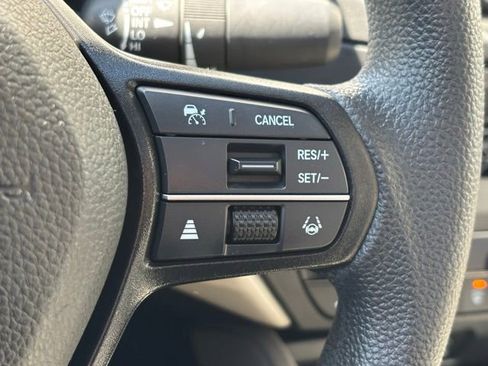 Used 2023 Honda Accord EX image 11