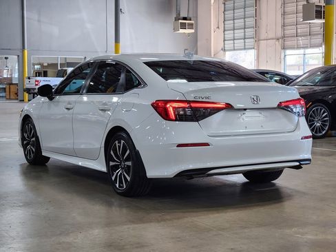 Used 2023 Honda Civic EX image 11