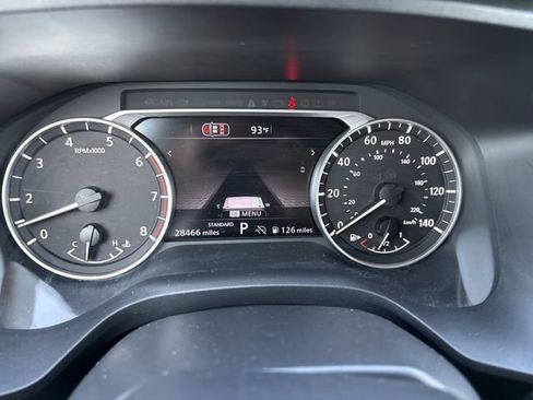 Used 2026 Nissan Rogue SV FWD image 12