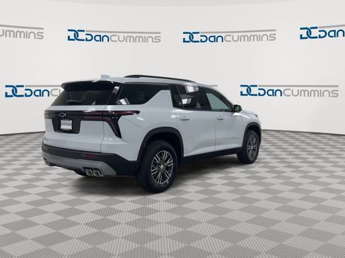 New 2026 Chevrolet Traverse LT AWD/4WD image 8