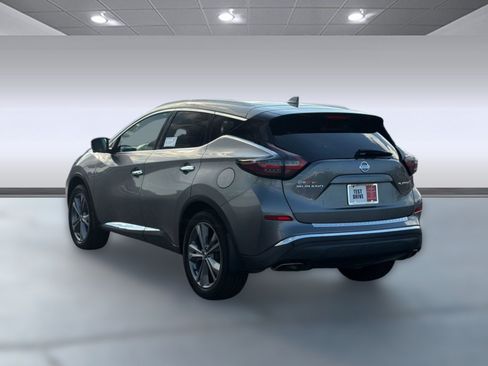 Used 2021 Nissan Murano Platinum w/ Cargo Package FWD image 5