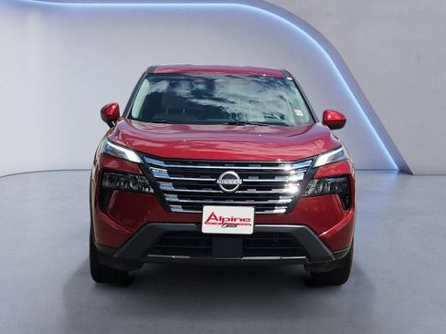 Used 2025 Nissan Rogue SV AWD/4WD image 8