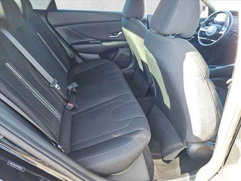 Used 2023 Hyundai Elantra SEL w/ Convenience Package image 20
