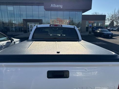 Used 2014 Toyota Tundra SR5 image 5