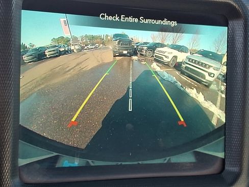 Used 2022 Jeep Wrangler Unlimited Sahara image 29